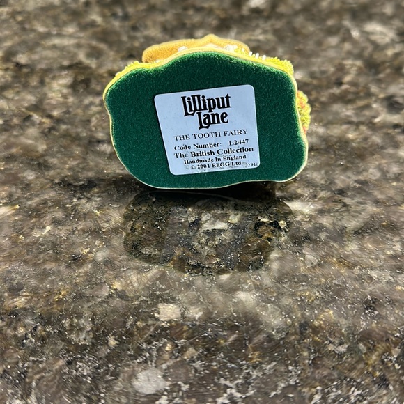 Lilliput Lane “The Tooth Fairy” Cofe # L2447. - Picture 3 of 3